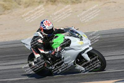 media/Dec-01-2025-Moto Forza (Mon) [[2daa91e15f]]/2-Intermediate Group/Session 4 Turn 9/